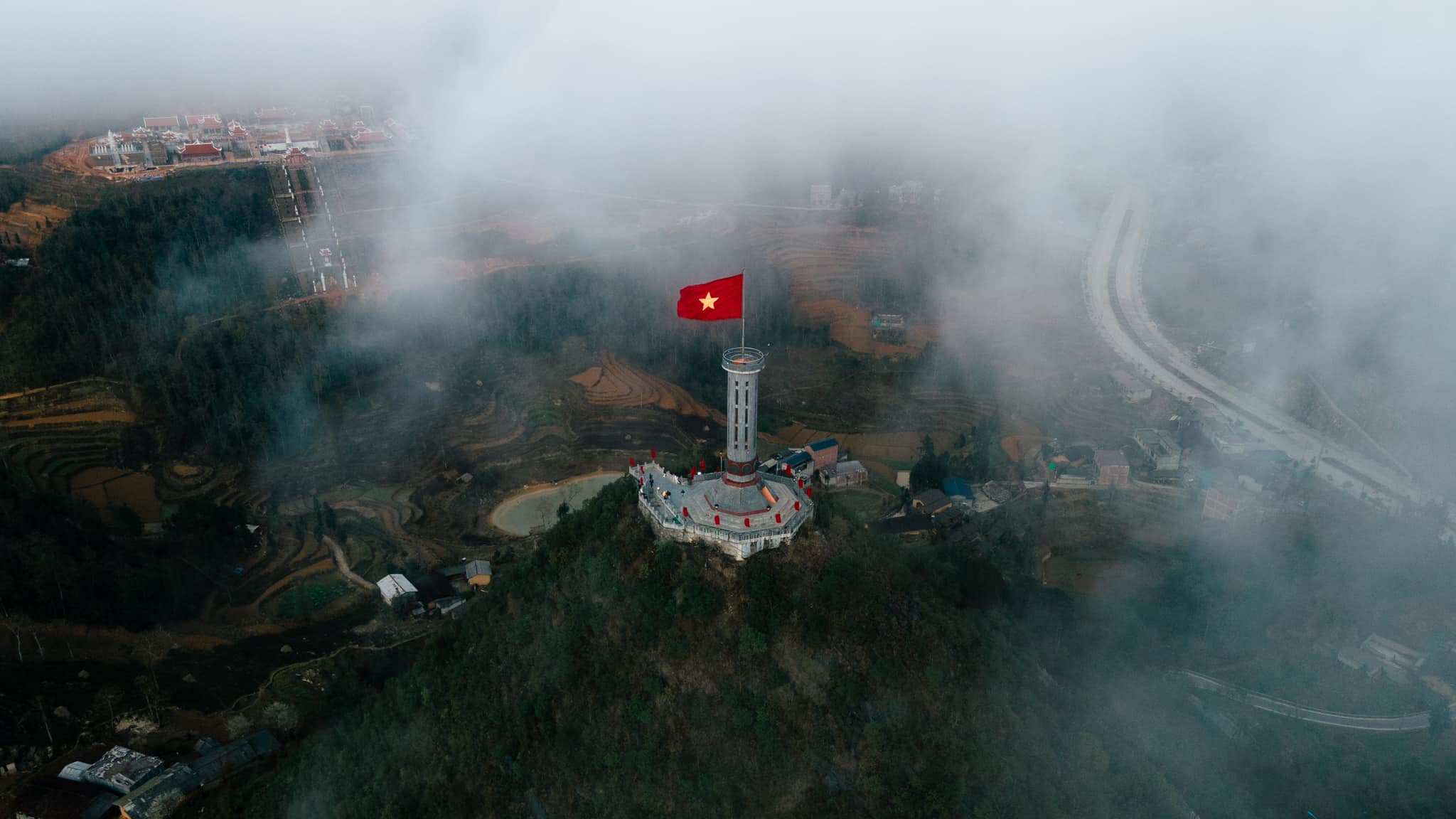 Visit Lung Cu Flagpole, the northernmost point of Vietnam, and Lo Lo Chai cultural village.