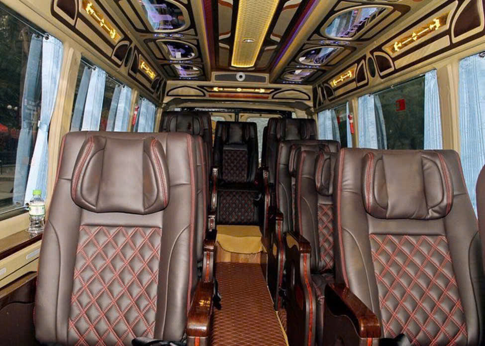 LIMOUSINE BUS: 3PM Pick up Hanoi Old Quarter