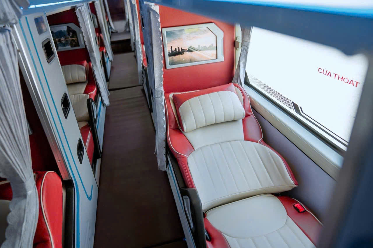 LUXURY BUS  - 9AM Pick up Hanoi Old Quarter