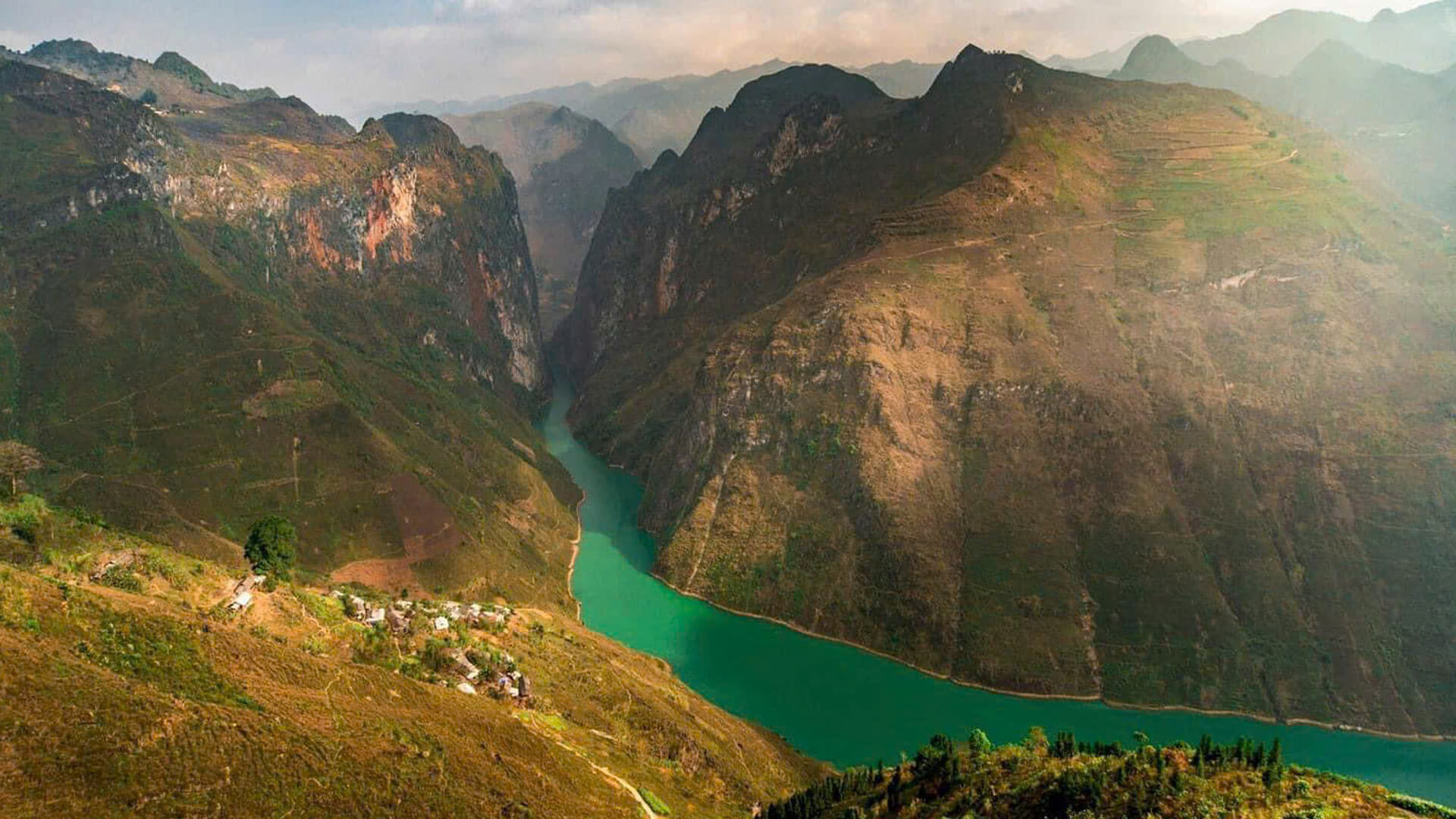 Ha Giang Tours